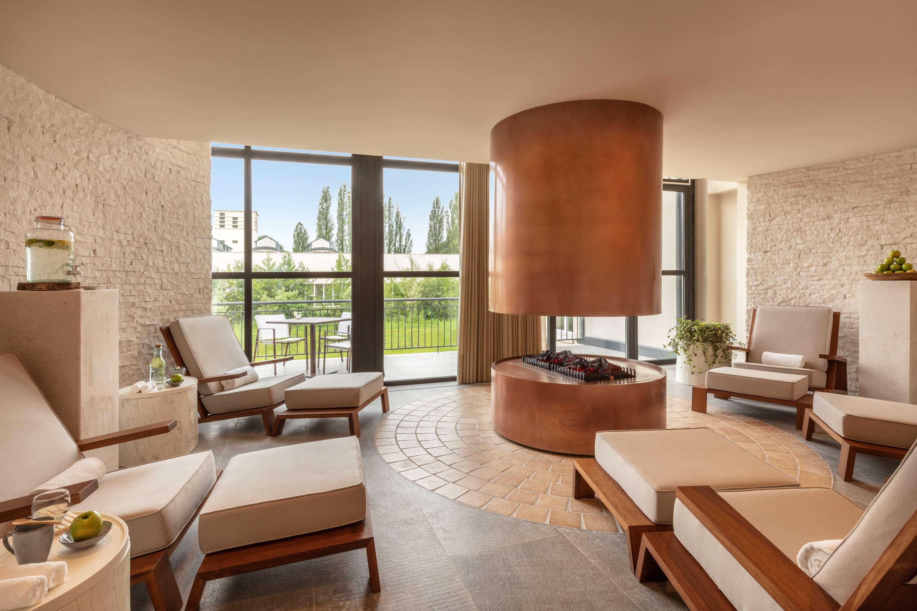 Hyatt Regency Chantilly Vineuil-Saint-Firmin Экстерьер фото